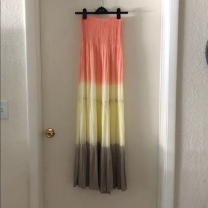 Strapless 3-color maxi dress with beading detail